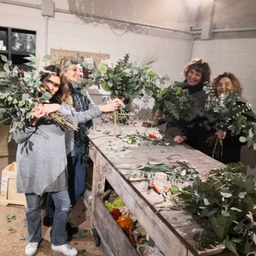 corso di composizione bouquet, corso di composizione mazzo floreale, corso di composizione mazzo di fiori, Bologna